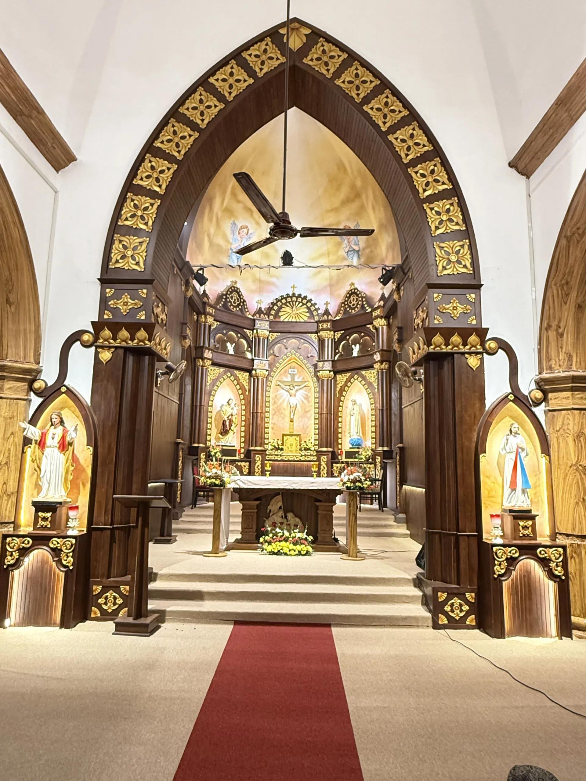 Christ the Redeemer — Entrance