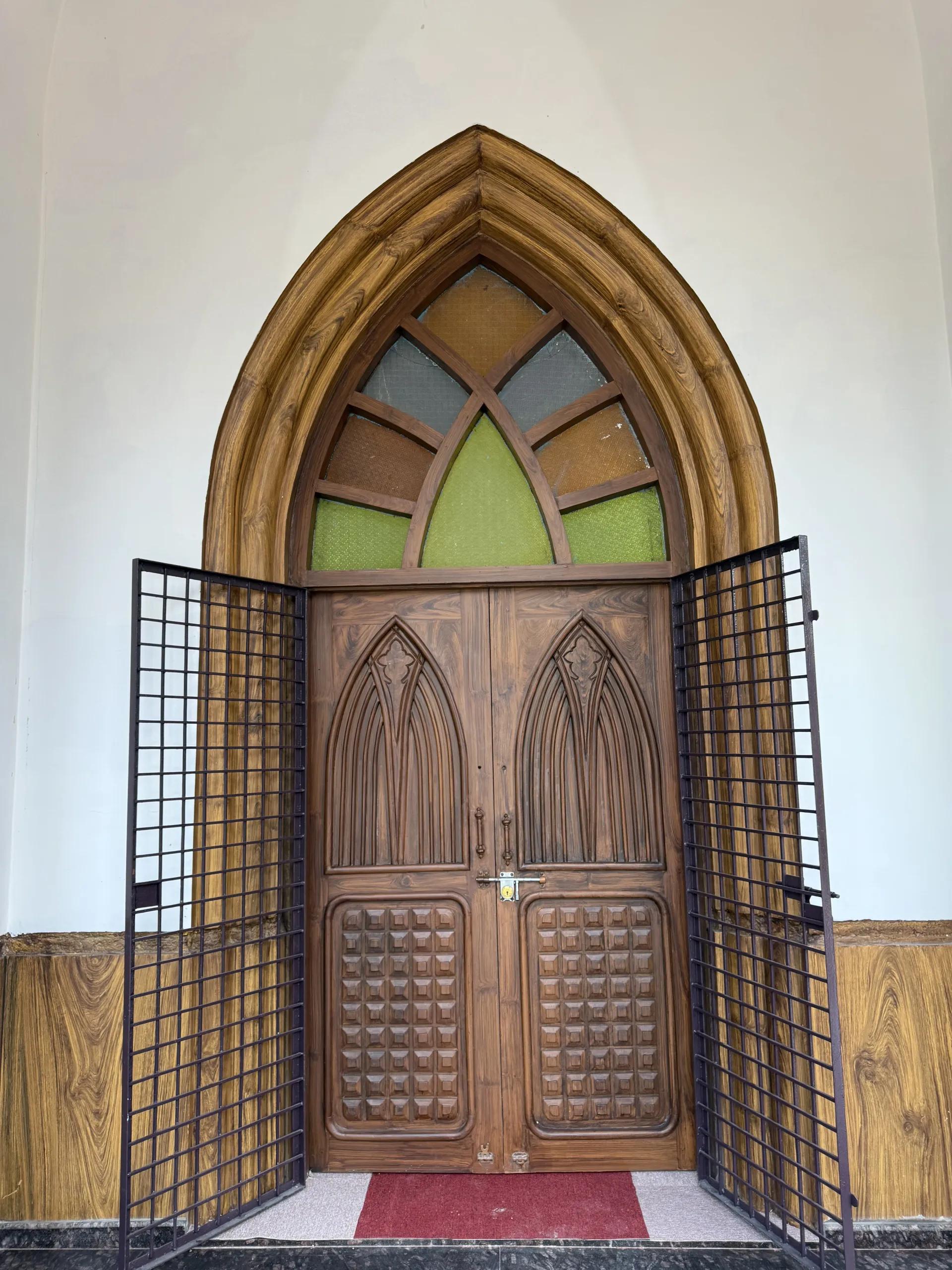 Christ the Redeemer — Interior Walk