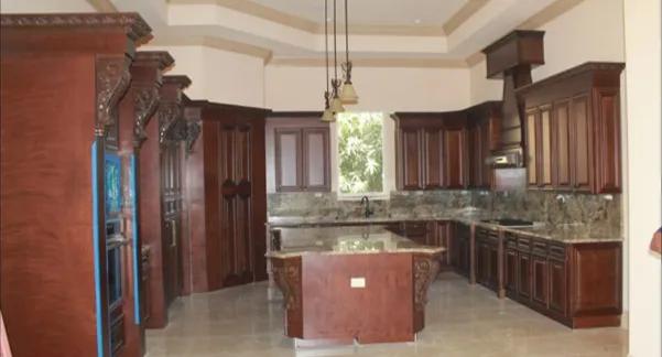 Custom Luxury Home  6000 SF under roof - Image 4