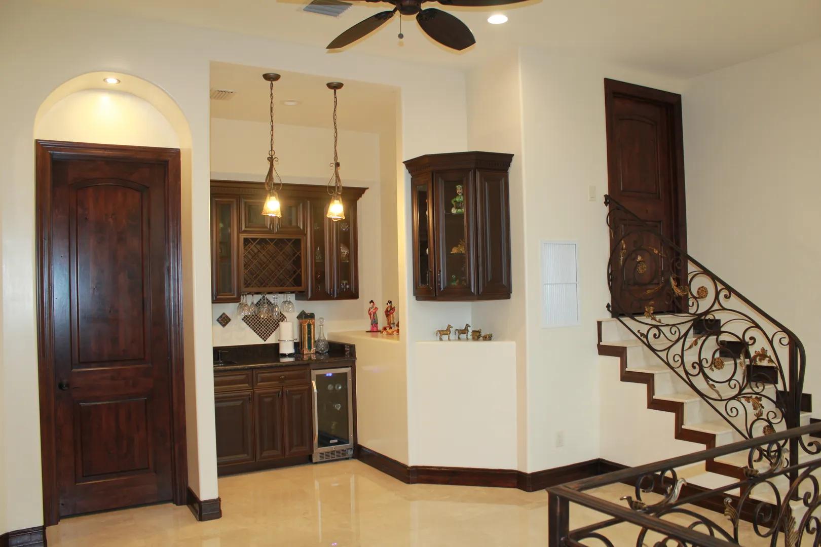 Custom Luxury Home  8000 SF under roof - Image 44